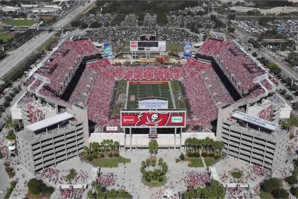 Blooming Journey In Tampa Bay! Leilighet Eksteriør bilde
